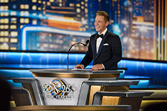 Egy rendkívüli szilveszter este: a Scientology egy mérföldkő jelentőségű előrelépésekkel teli évet ünnepel, miközben egy terjeszkedő 2026-ot és az azt követő időszakot köszönti.